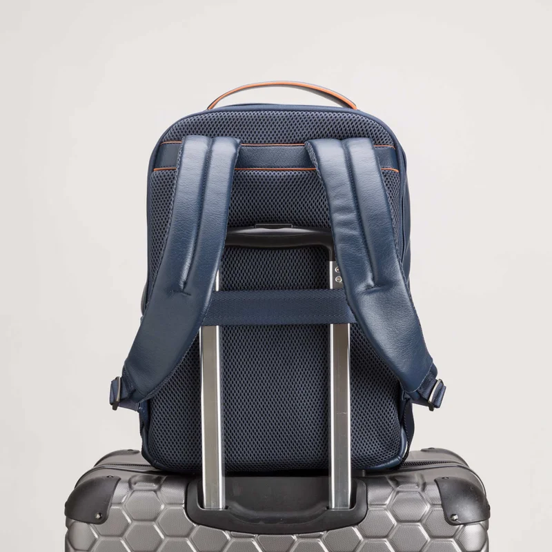 كاربيزا حقيبة ظهر مات برو